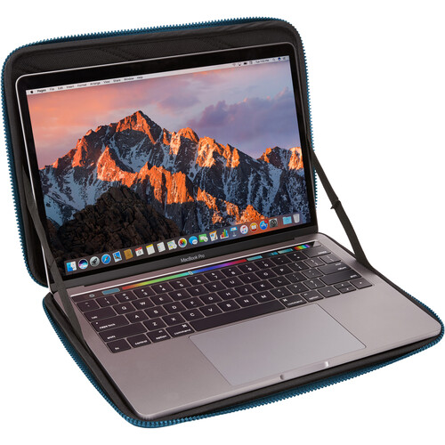 THULE GAUNTLET SLEEVE FOR MACBOOK 13